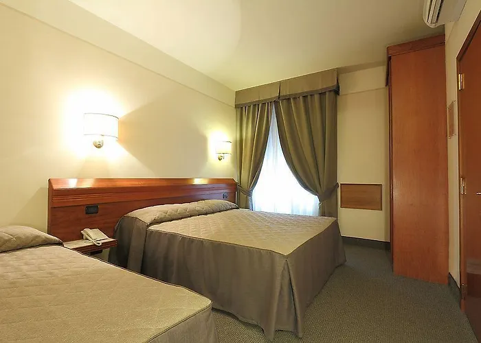 Arcadia Hotel 3*
