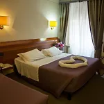 Hotel Arcadia 3*
