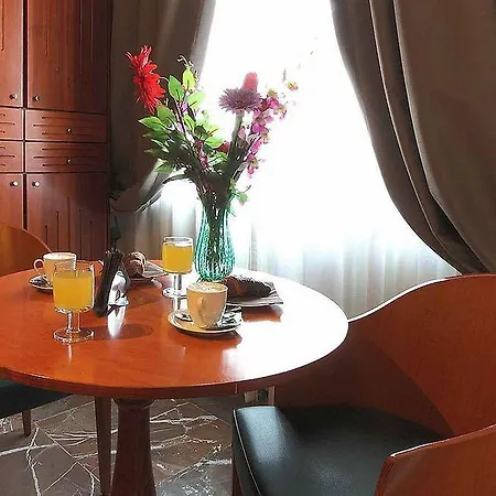 Arcadia Szálloda 3*