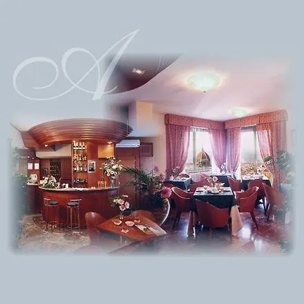 Hotel Arcadia 3*