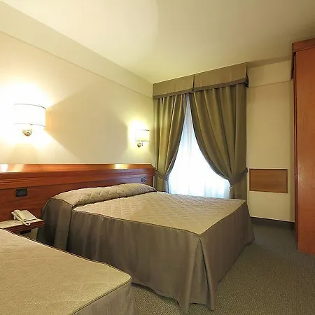 Arcadia Szálloda 3*