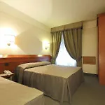 Arcadia Hotel 3*